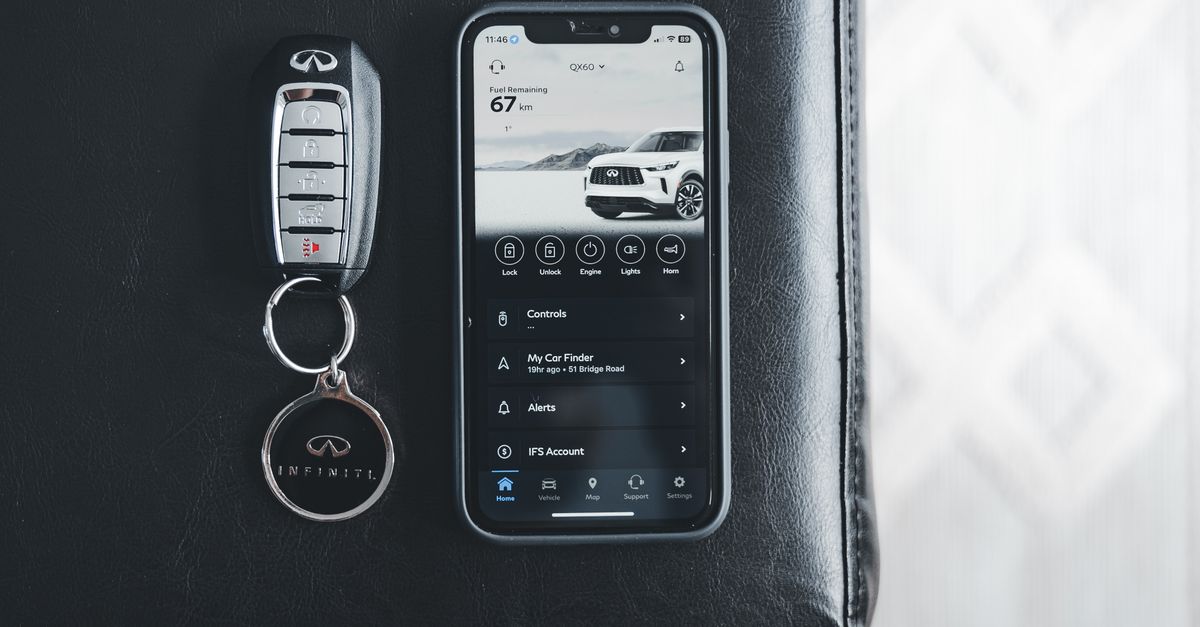 Nissan car key fob — Silver State Locksmiths